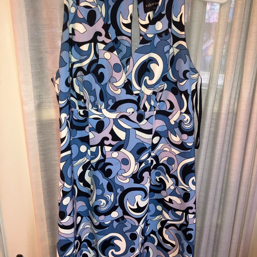 Connected Sheath Dress Blue Abstract VNeck Open Slit Back Sleeveless